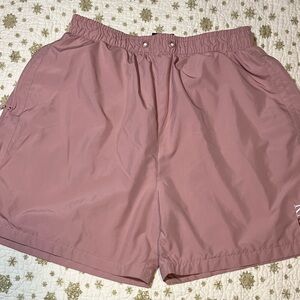 Kith men’s active shorts size M